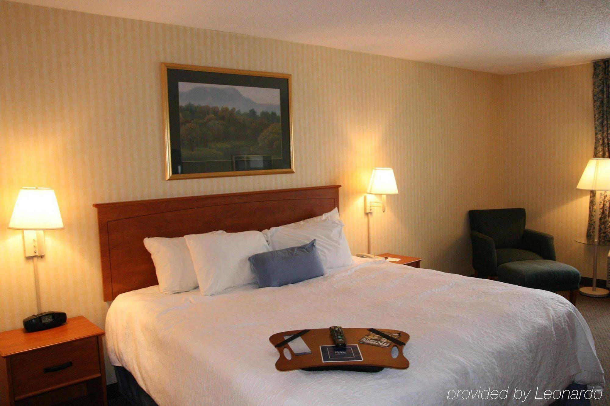 Hampton Inn Laporte Room photo